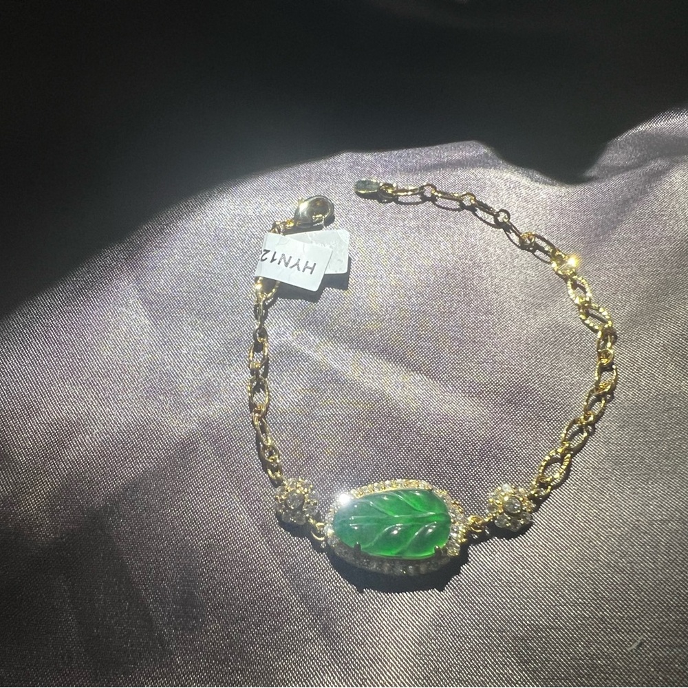 Hannah Gold Bracelet with Green Leaf Accent